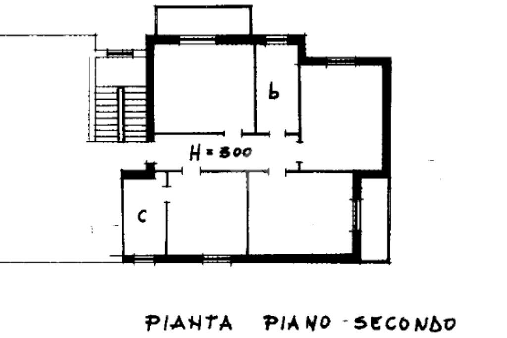 Three-room apartment Via Volturno, Parma - floor plans 1