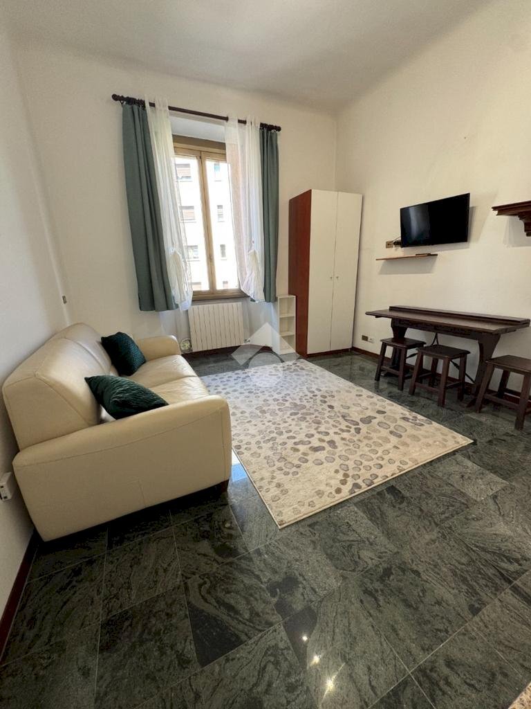 One-room apartment Via Plinio, Milano (neighborhood Città Studi) - photo 1