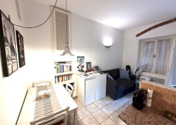 Two-room apartment Via Savona, Milano (neighborhood Porta Genova) - photo 2