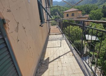 Three-room apartment VIA PIOMBELLI, Genova (neighborhood Rivarolo) - photo 1
