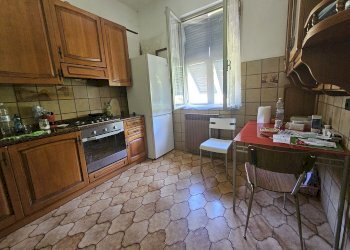 Three-room apartment VIA PIOMBELLI, Genova (neighborhood Rivarolo) - photo 7