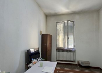 Three-room apartment VIA PIOMBELLI, Genova (neighborhood Rivarolo) - photo 12