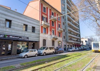 Two-room apartment Viale Certosa, Milano (neighborhood Portello) - photo 1