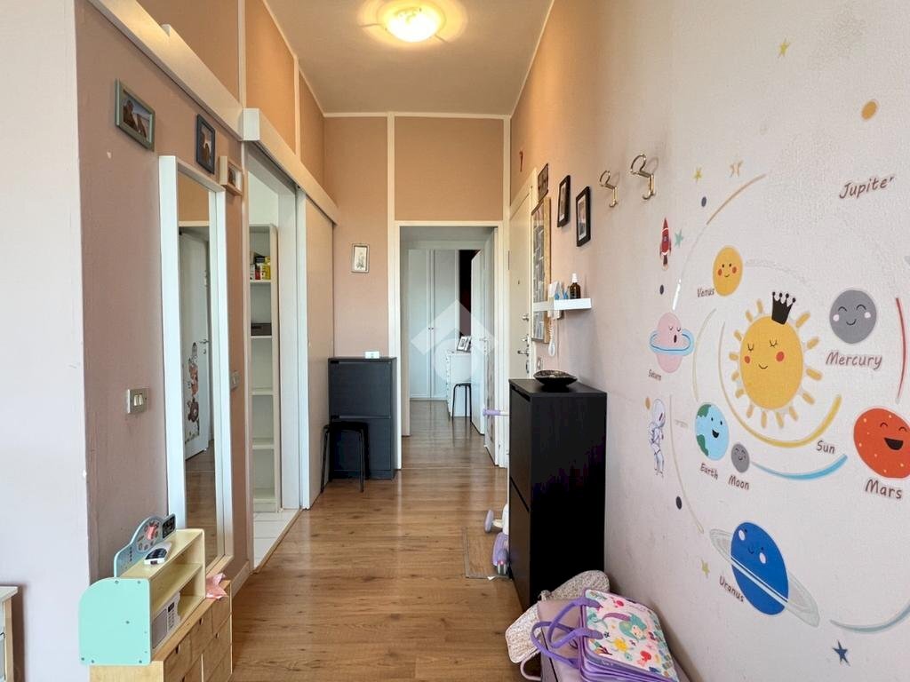 Two-room apartment Viale Caterina da Forlì, Milano (neighborhood Gambara) - photo 2