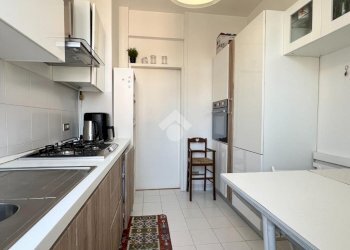 Two-room apartment Viale Caterina da Forlì, Milano (neighborhood Gambara) - photo 8