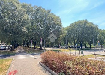 Two-room apartment Viale Caterina da Forlì, Milano (neighborhood Gambara) - photo 26