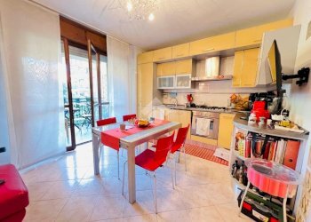 Trilocale Via Santander, Milano (zona Famagosta) - foto 3