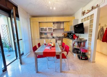 Trilocale Via Santander, Milano (zona Famagosta) - foto 6