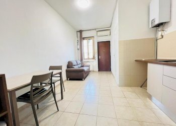 Bilocale Via Santa Rita da Cascia, Milano (zona Barona) - foto 4