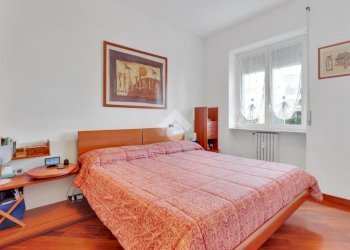 Three-room apartment Via Vittorio Bottego, Milano (neighborhood Crescenzago) - photo 13