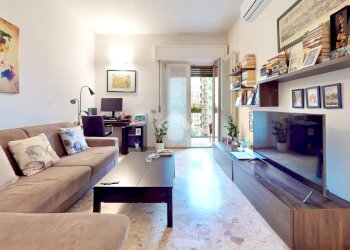 Two-room apartment Via Ronchi, Milano (neighborhood Lambrate) - photo 1