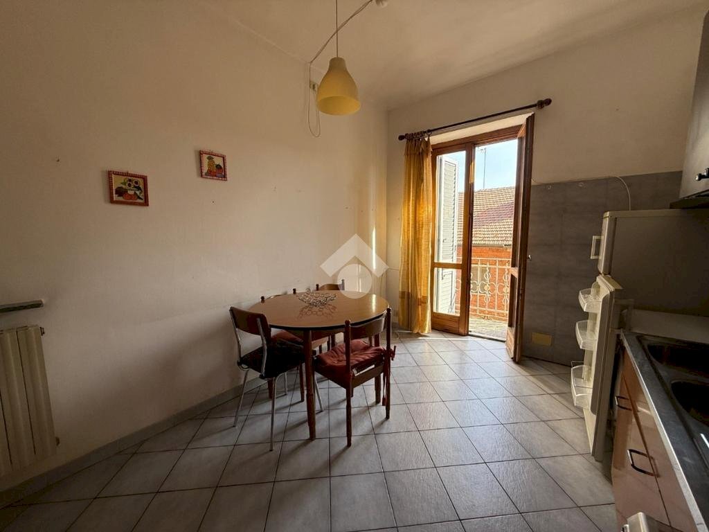 Three-room apartment Via venasca, Torino (neighborhood Cenisia) - photo 3