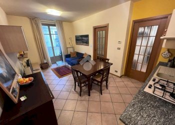 Three-room apartment Via Gian Francesco Bellezia, Torino (neighborhood Quadrilatero Romano) - photo 5