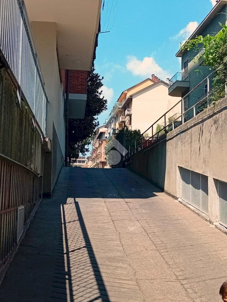 Box Via Ventimiglia, Torino (zona Nizza Millefonti) - foto 1