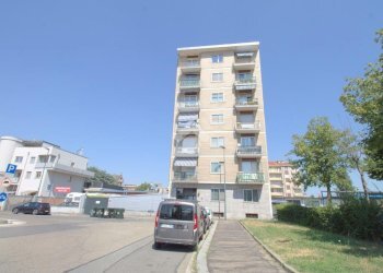 Bilocale Strada della Pronda, Torino (zona Pozzo Strada) - foto 1