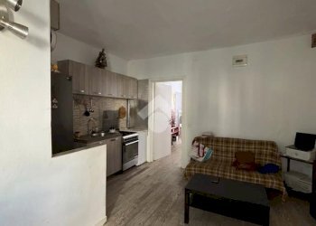 Two-room apartment Via Ghemme, Torino (neighborhood Parella) - photo 1