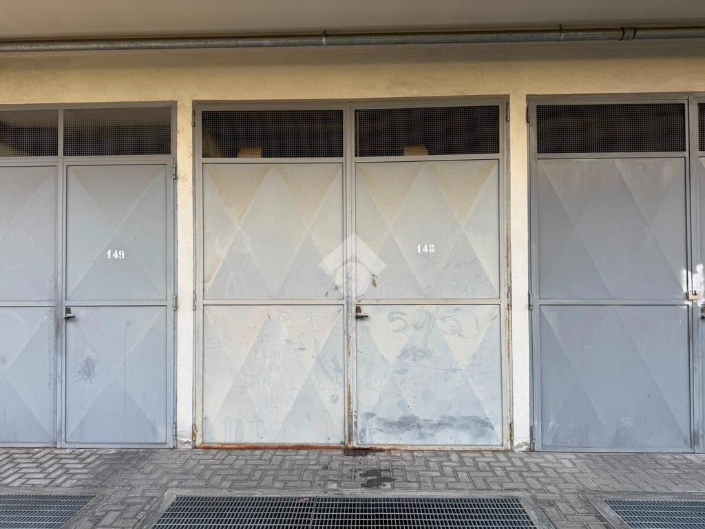 Box Via Monte Rosa, Torino (neighborhood Barriera Milano) - photo 1