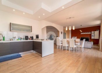 Appartamento Via coppino, Torino (zona Borgo Vittoria) - foto 2