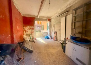 Two-room apartment Via Federico Gattorno, Genova (neighborhood Cornigliano) - photo 2
