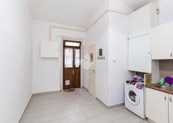 Three-room apartment Corso Tortona, Torino (neighborhood Vanchiglietta) - photo 5