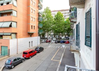 Three-room apartment Corso Tortona, Torino (neighborhood Vanchiglietta) - photo 17