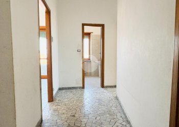 Three-room apartment via lanzo, Torino (neighborhood Madonna Campagna) - photo 17
