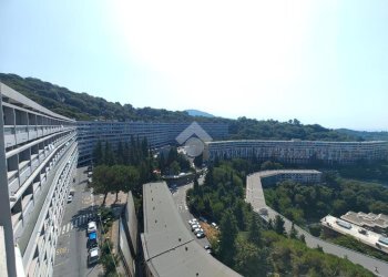 Quadrilocale Via Lamberto Loria, Genova (zona Marassi) - foto 1