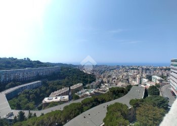 Quadrilocale Via Lamberto Loria, Genova (zona Marassi) - foto 2