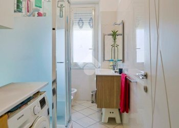 Apartment Via Montaldo, Genova (neighborhood Marassi) - photo 29