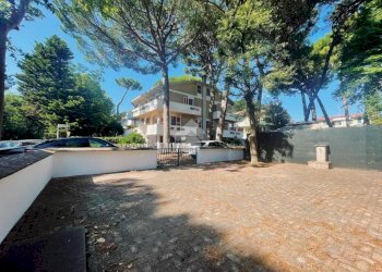 Four-room apartment Viale Italia, Ravenna (neighborhood Marina Romea) - photo 15
