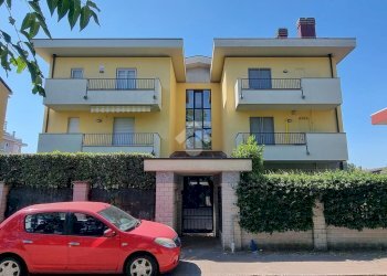 Two-room apartment Via Don Baroni, Carugate - photo 2
