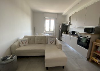SOGGIORNO - Bilocale via Emilia Ponente, 24, Bologna - foto 3