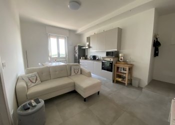 SOGGIORNO - Bilocale via Emilia Ponente, 24, Bologna - foto 1