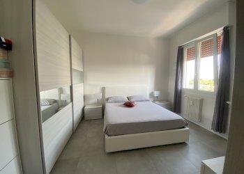 CAMERA DA LETTO - Bilocale via Emilia Ponente, 24, Bologna - foto 9