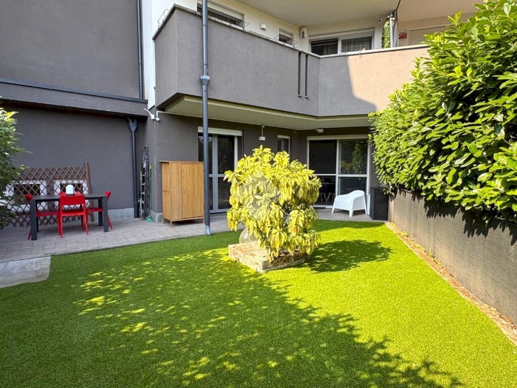 Bilocale Via martiri di marzabotto 21, Senago - foto 1