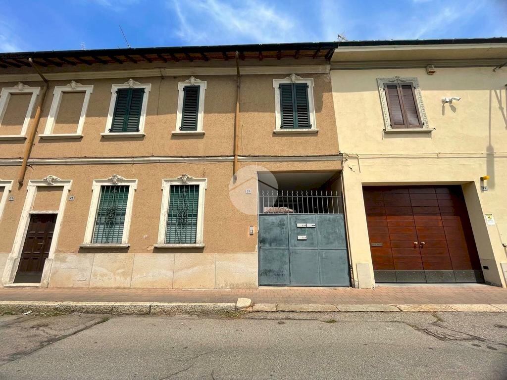 Casa indipendente Via Giuseppe Verdi, Magenta - foto 1