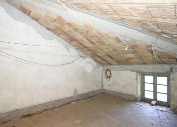 Semi-detached house Località Giavotti, Gavi - photo 16