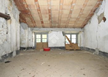 Semi-detached house Località Giavotti, Gavi - photo 17