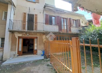 Casa semi indipendente Via Vercellone Cesare, Cavaglià - foto 1