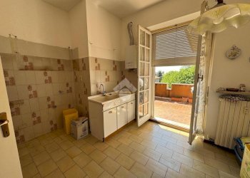 Four-room apartment Via Novara, Oleggio - photo 4
