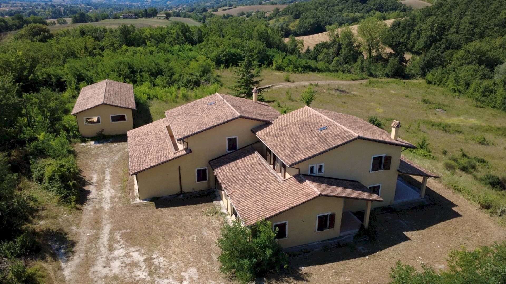 Foto 1 - Villa Nocera Umbra - foto 1