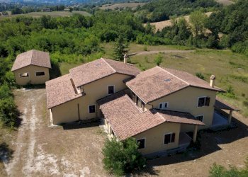 Foto 1 - Villa Nocera Umbra - foto 1