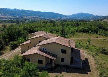 Foto 5 - Villa Nocera Umbra - foto 5
