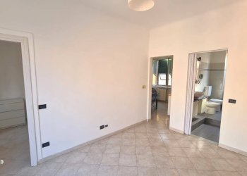 Foto 2 - Four-room apartment Piazza Antonio Ghiglione, Genova - photo 2