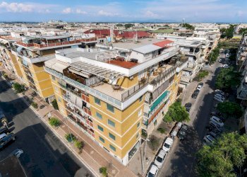 Foto 1 - Quadrilocale Via Delle Baleniere
92, Roma - foto 1