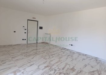 Foto 1 - Three-room apartment viale lincoln, Caserta - photo 1