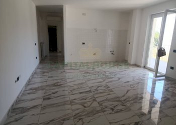 Foto 2 - Three-room apartment viale lincoln, Caserta - photo 2