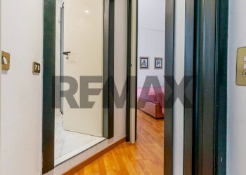 Hall / corridoio - Bilocale Via Pisanello
 
4, Milano - foto 39