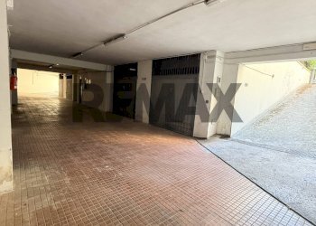 Parcheggio - Apartment Piazza Salerno
 
5, Lecce - photo 27