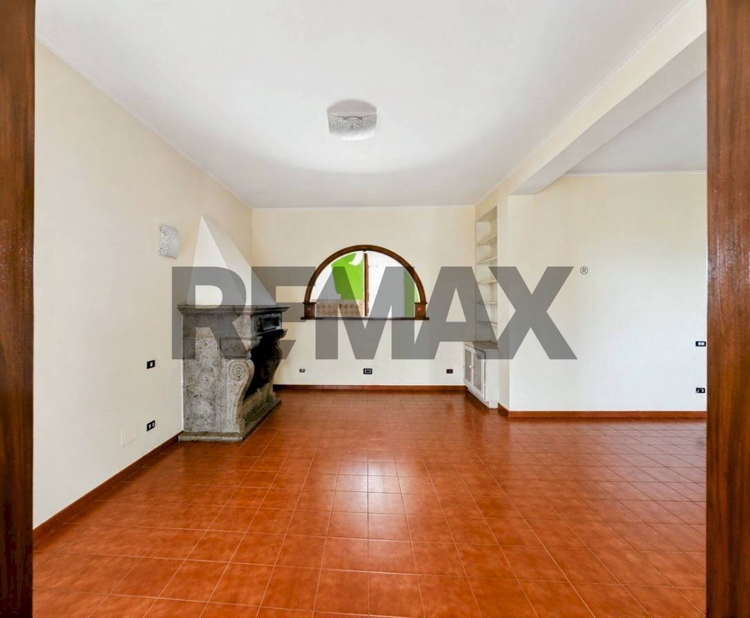Stanza vuota - Villa Via Delle Robinie
 
5, Nepi - foto 1